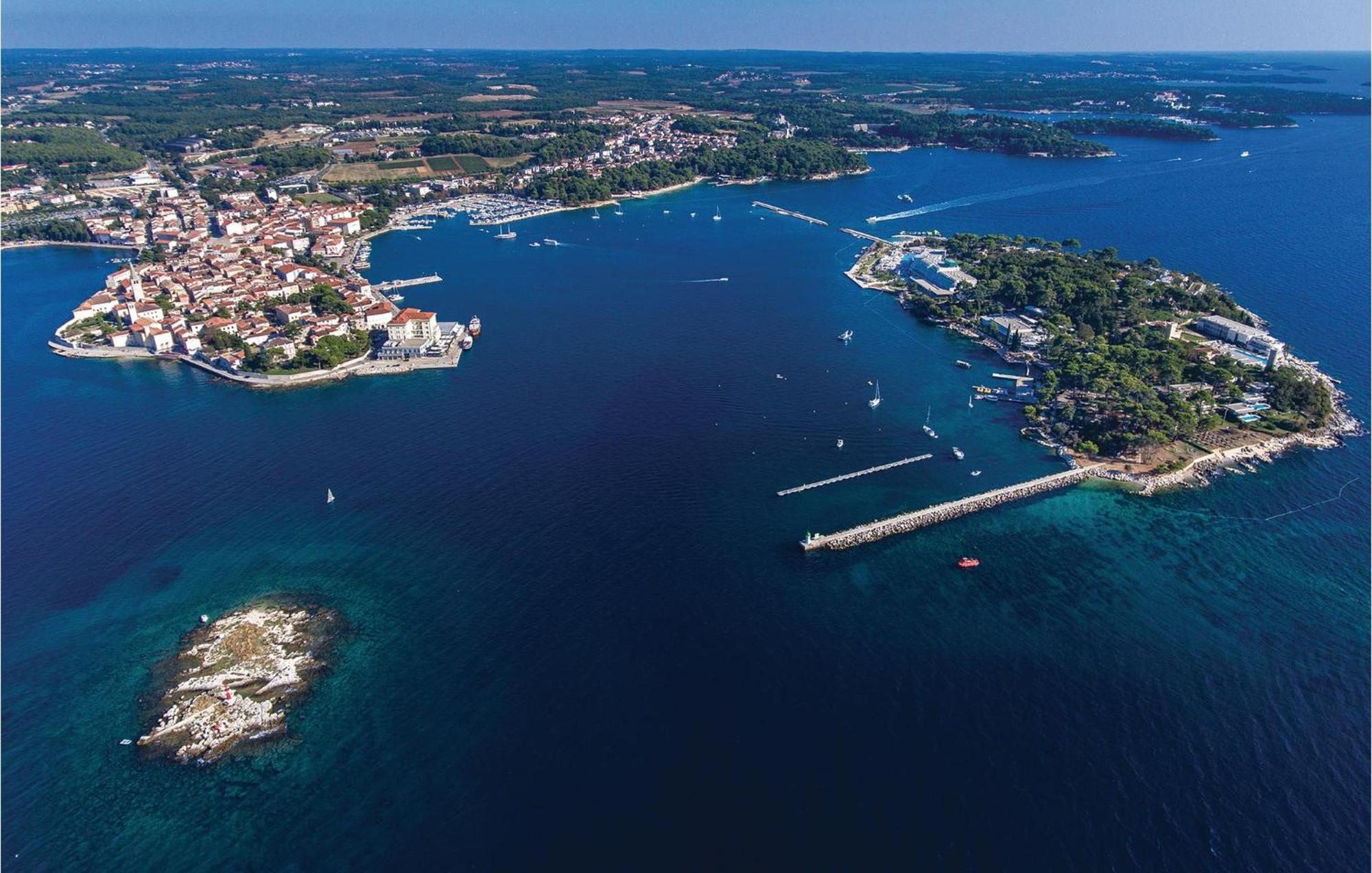 Amazing Apartment In Porec With Wifi 外观 照片